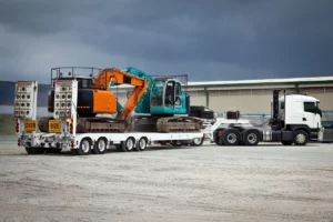 Tri Axle Low Loader (42.5t ATM)